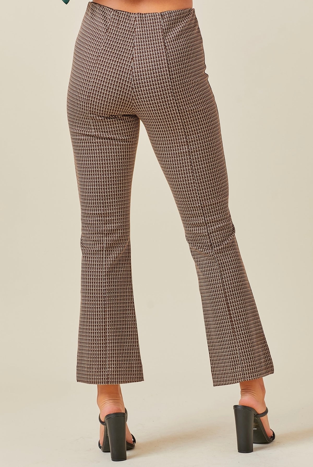 FIT AND FLARE CHECKERED PANTS
