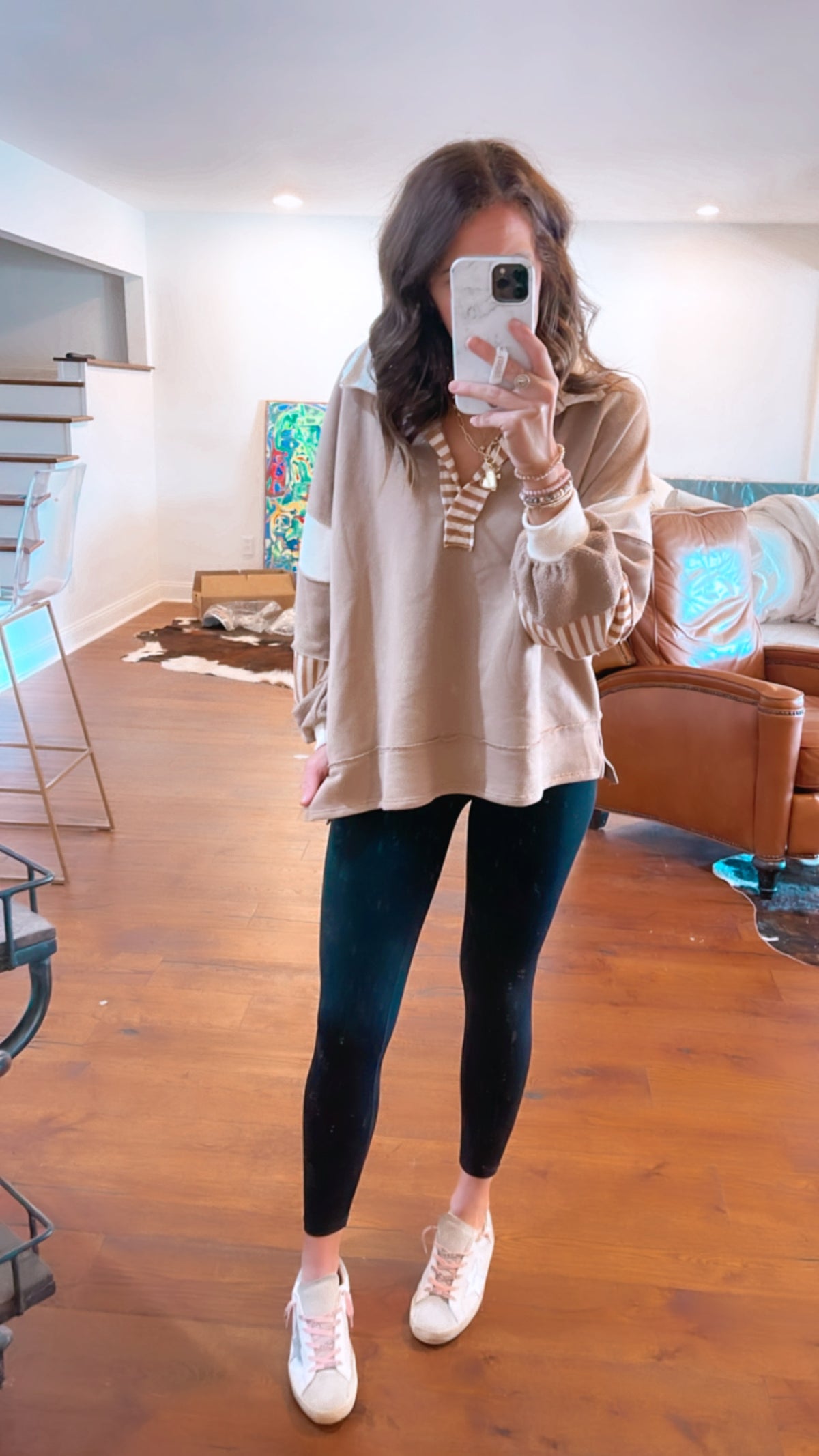 TAUPE HENLEY COLOR-BLOCK TOP