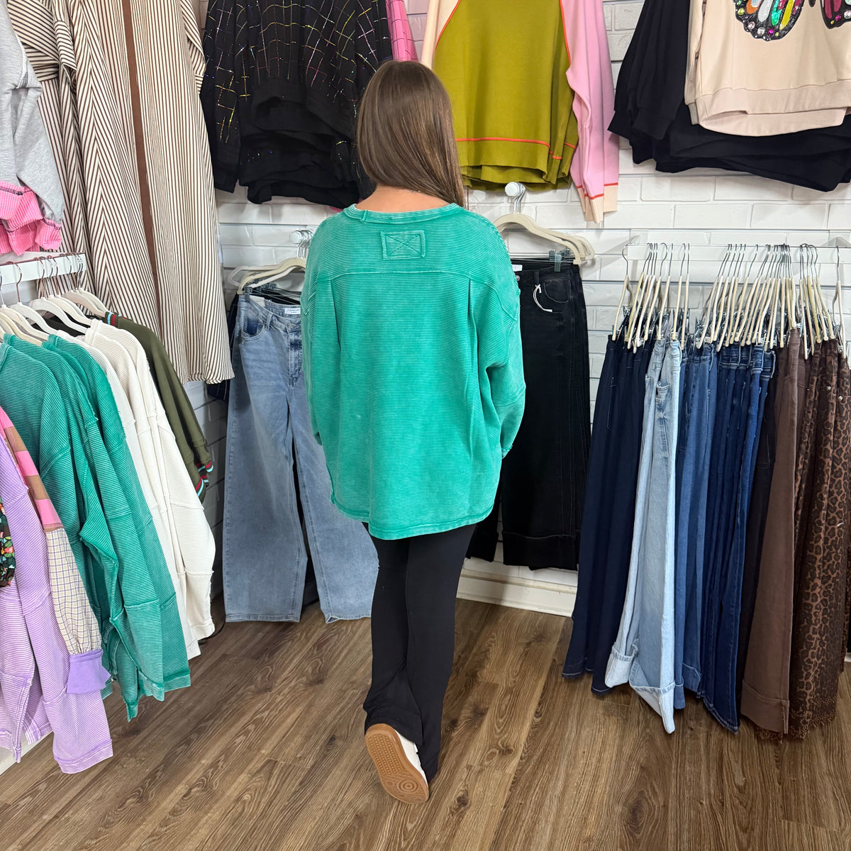 GREEN ACID WASHED RIBBED TOP