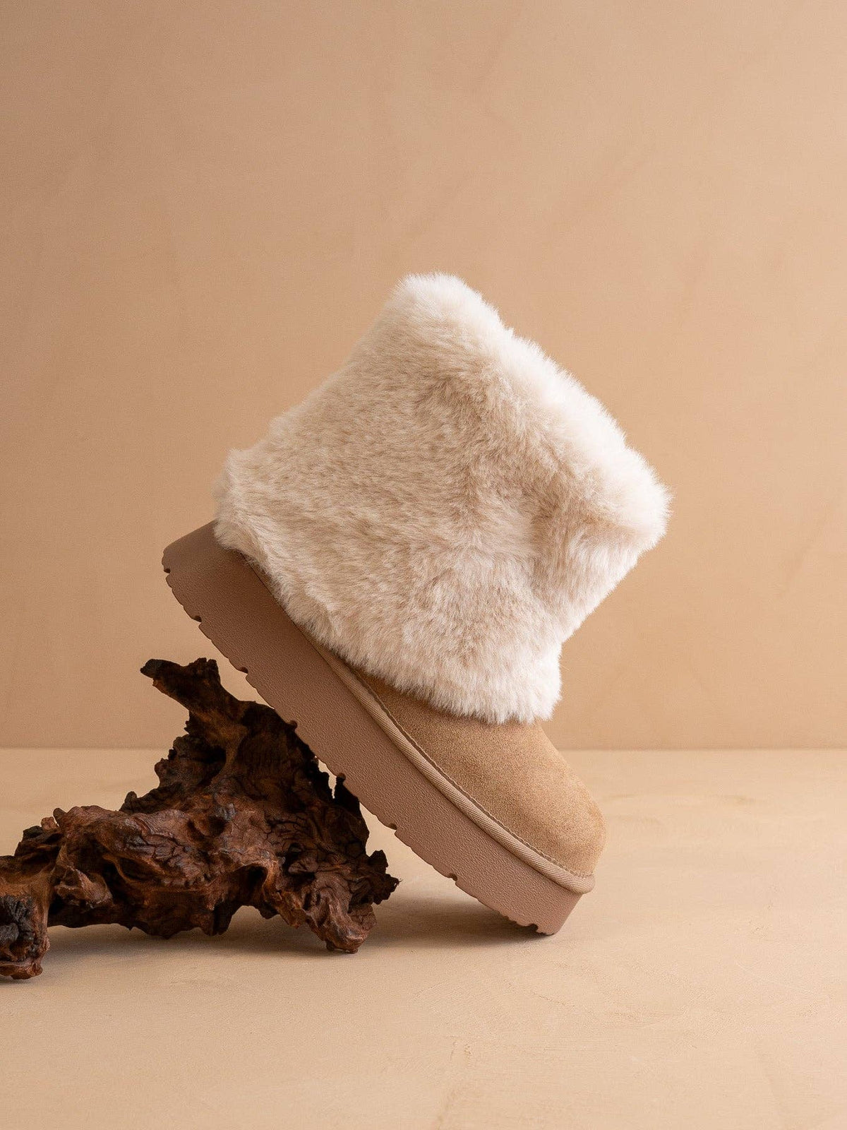 FUR PLATFORM BOOT