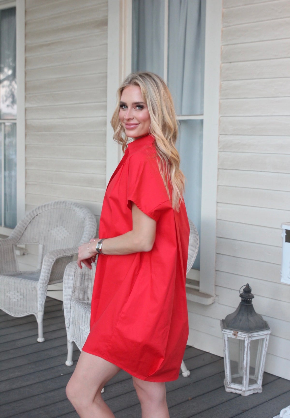 RED SIGNATURE POPLIN VNECK DRESS