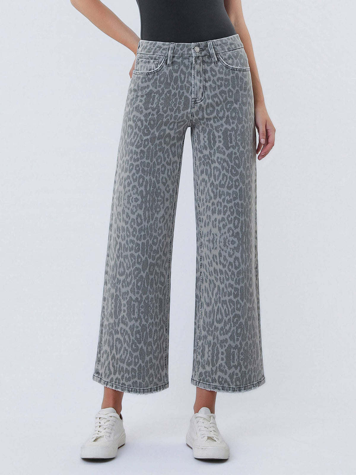 GREY LEOPARD CROP DENIM