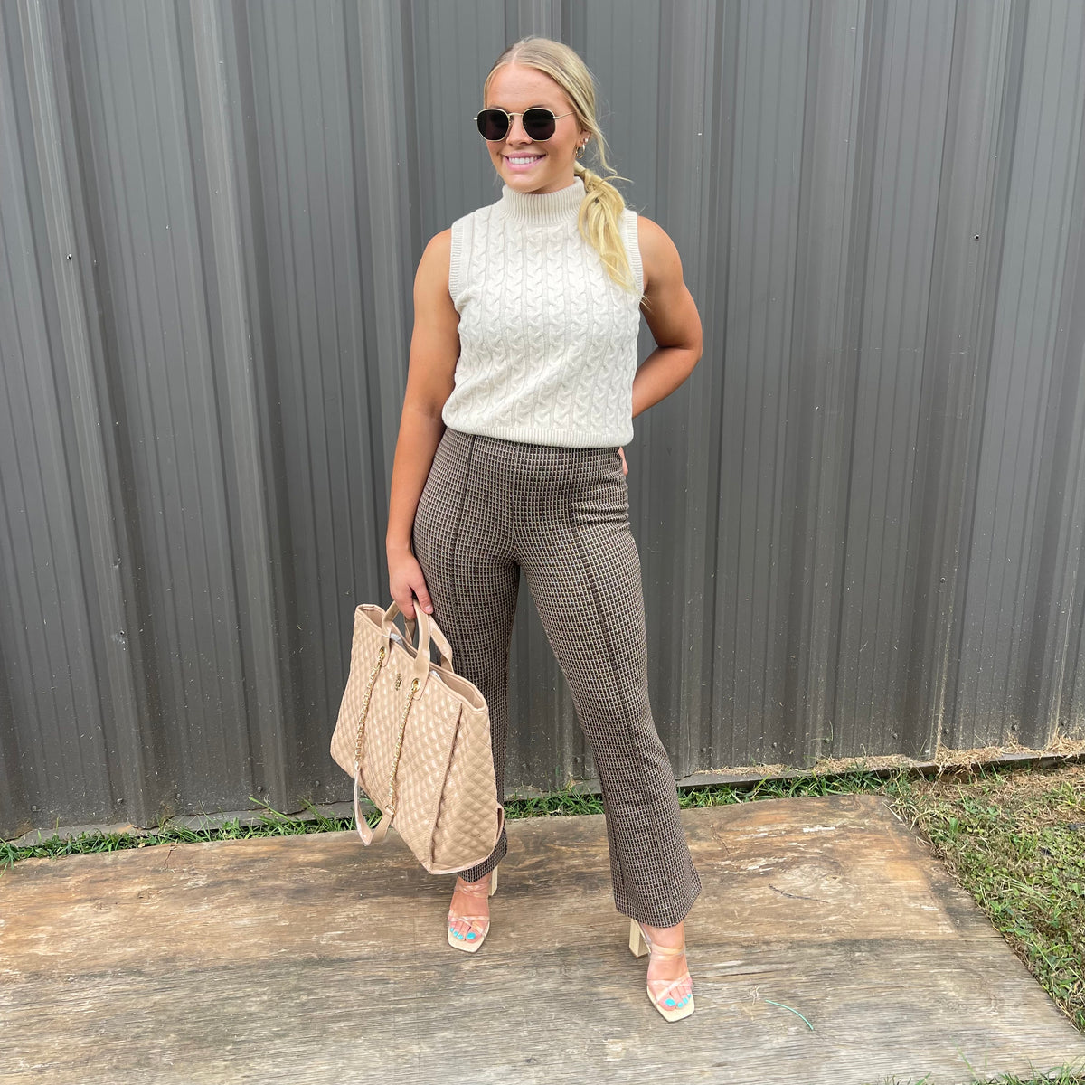 FIT AND FLARE CHECKERED PANTS