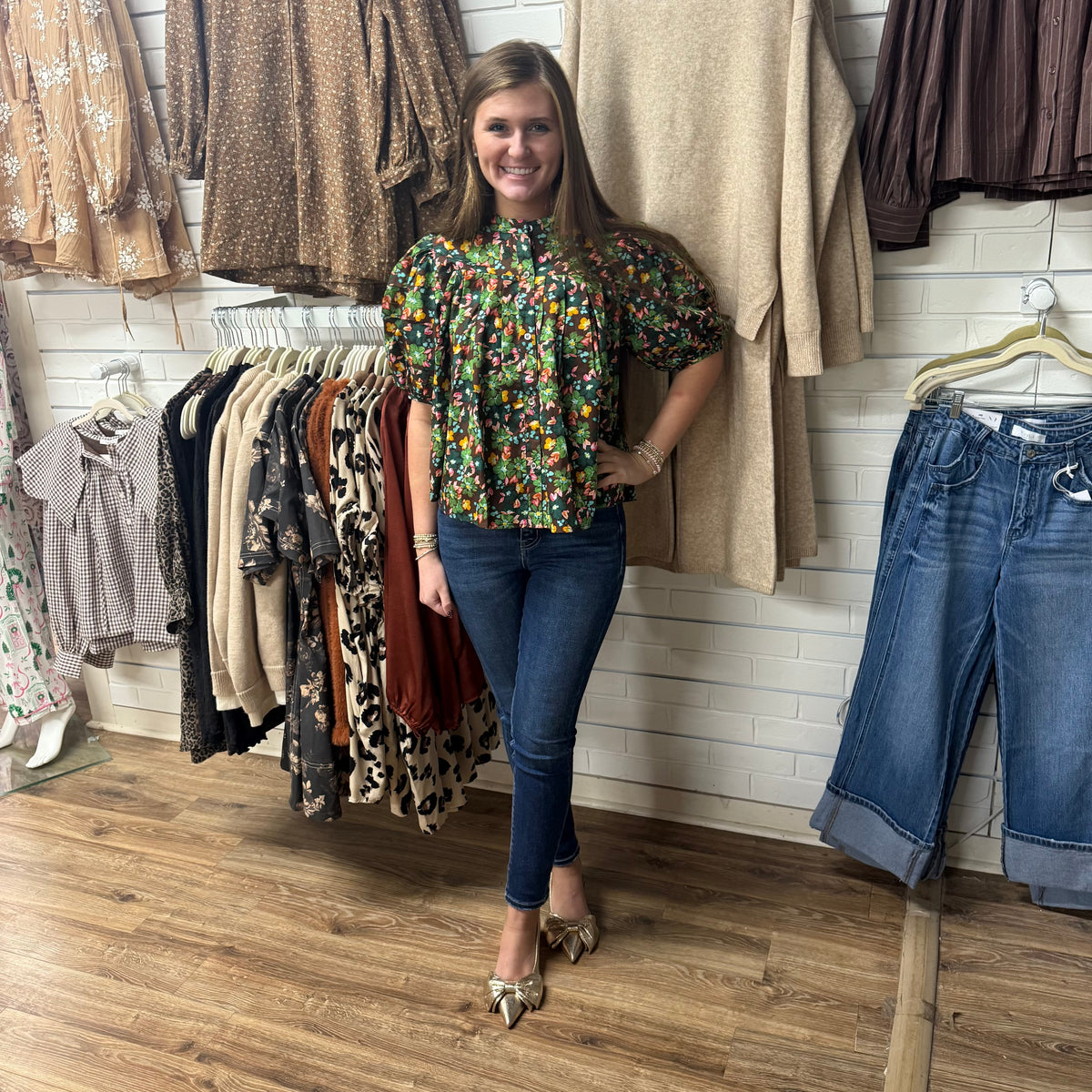 BROWN FLORAL PLEAT TOP