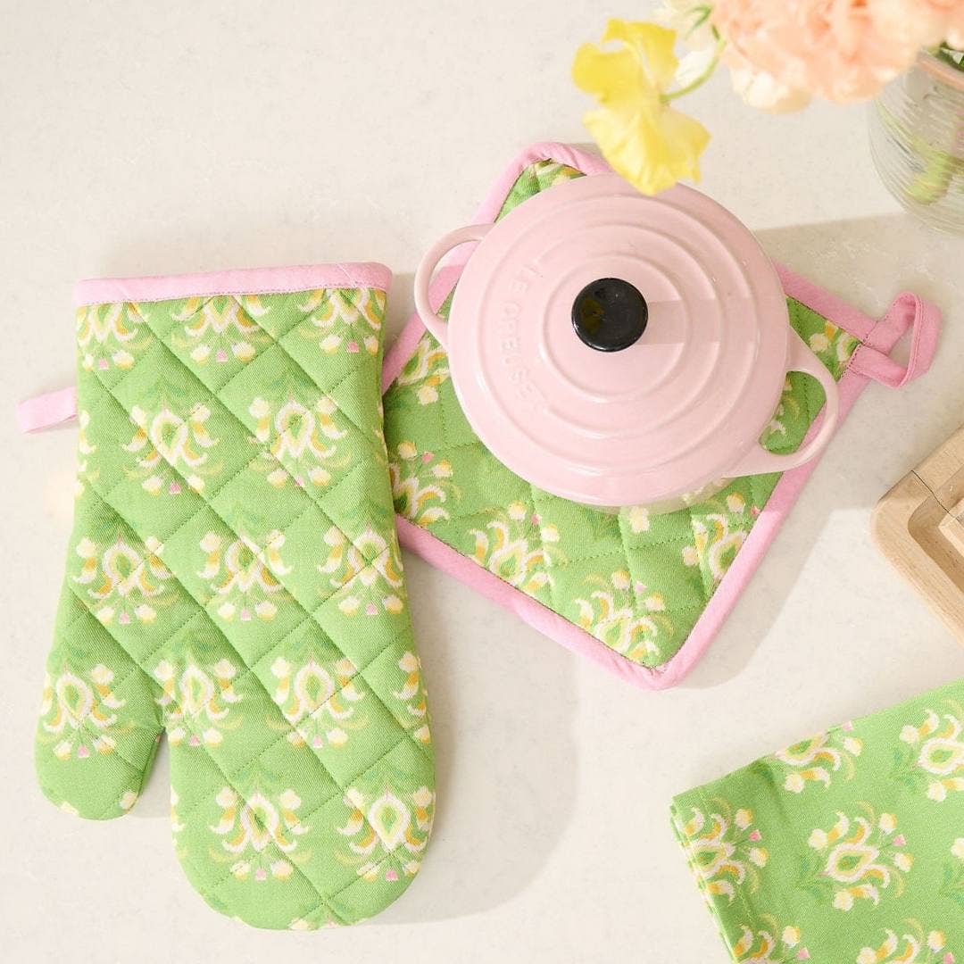 Rosemary Meadow Oven Mitt and Pot Holder Set