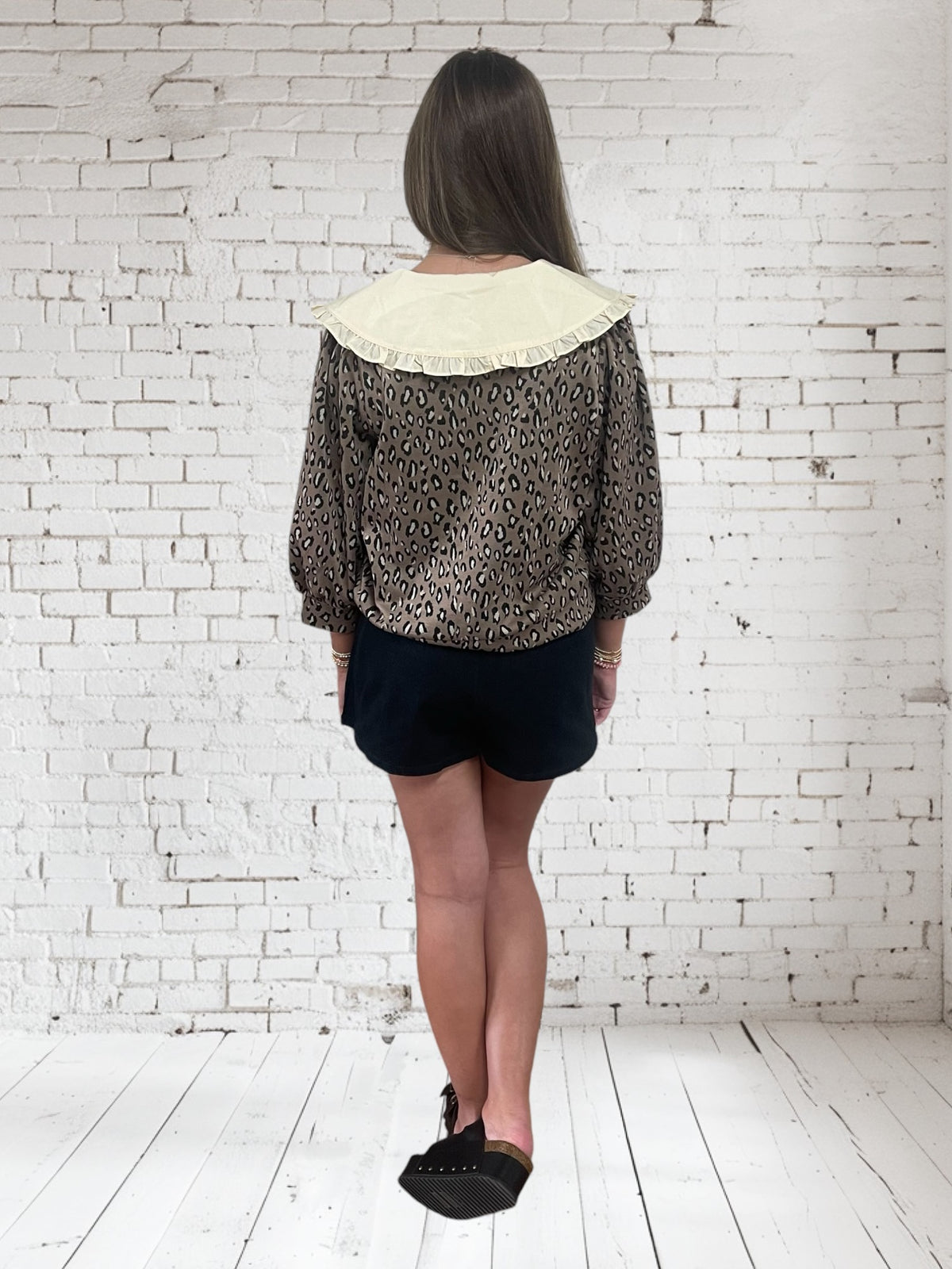 LEOPARD PETER PAN COLLAR TIE TOP