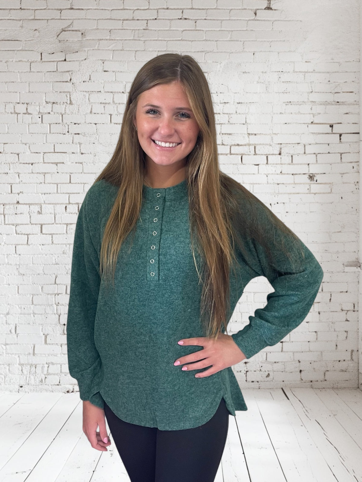 DK GREEN MAGGIE HACCI HENLEY SWEATER