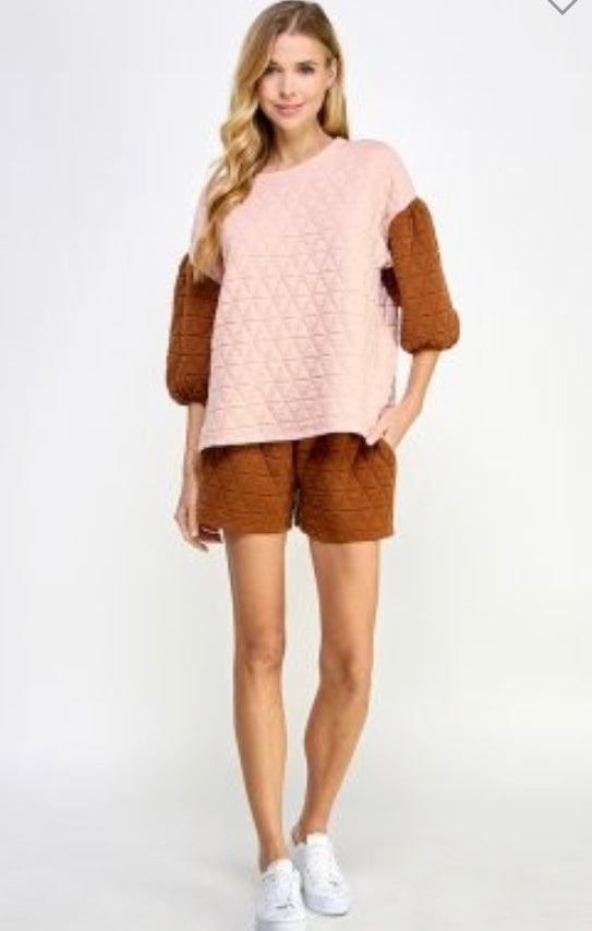 QUILTED COLOR-BLOCK TOP