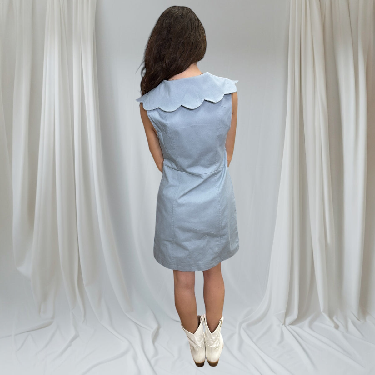 DENIM SCALLOP VNECK BUTTON DRESS