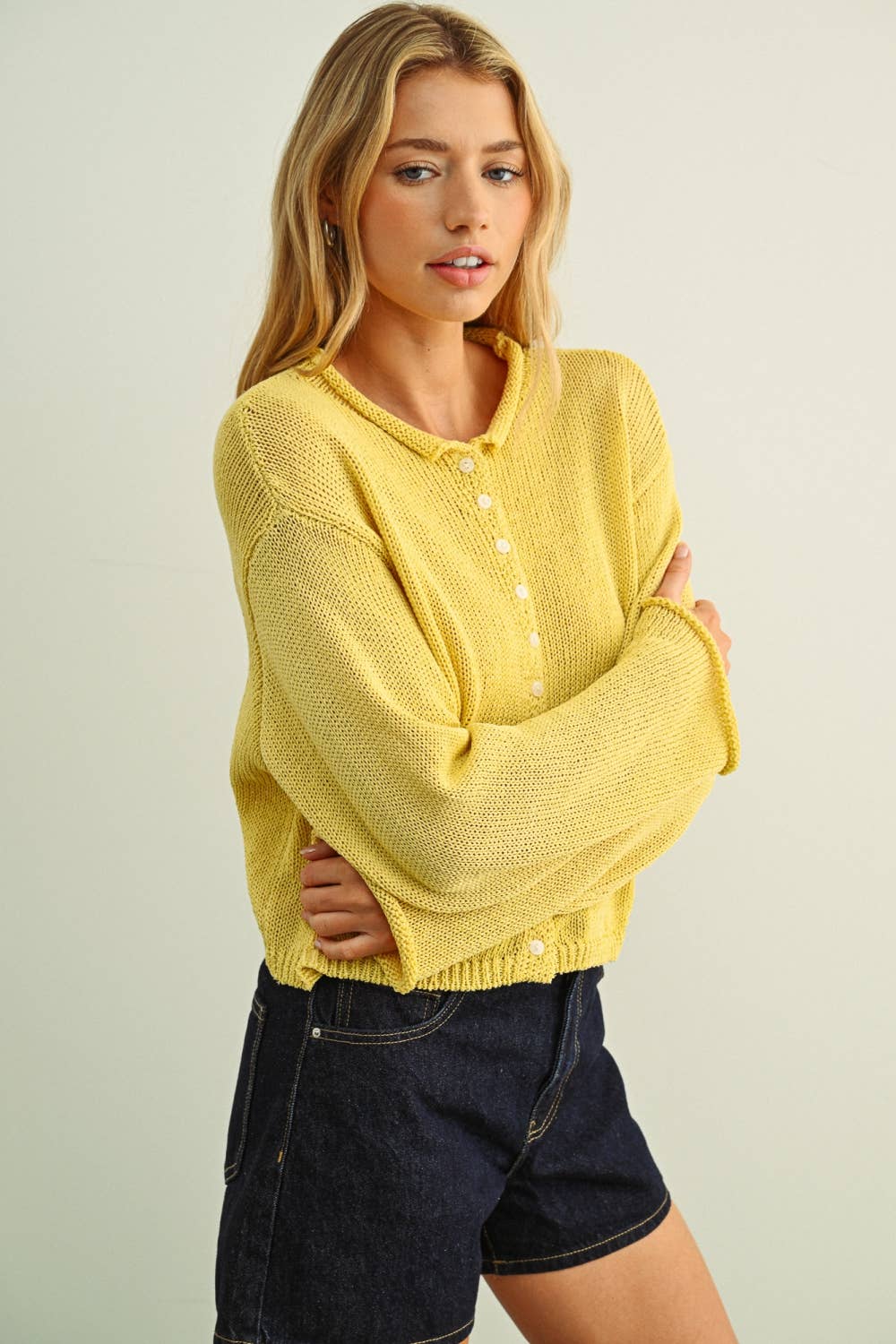 YELLOW LIGHT WEIGHT BUTTON FRONT CARDIGAN