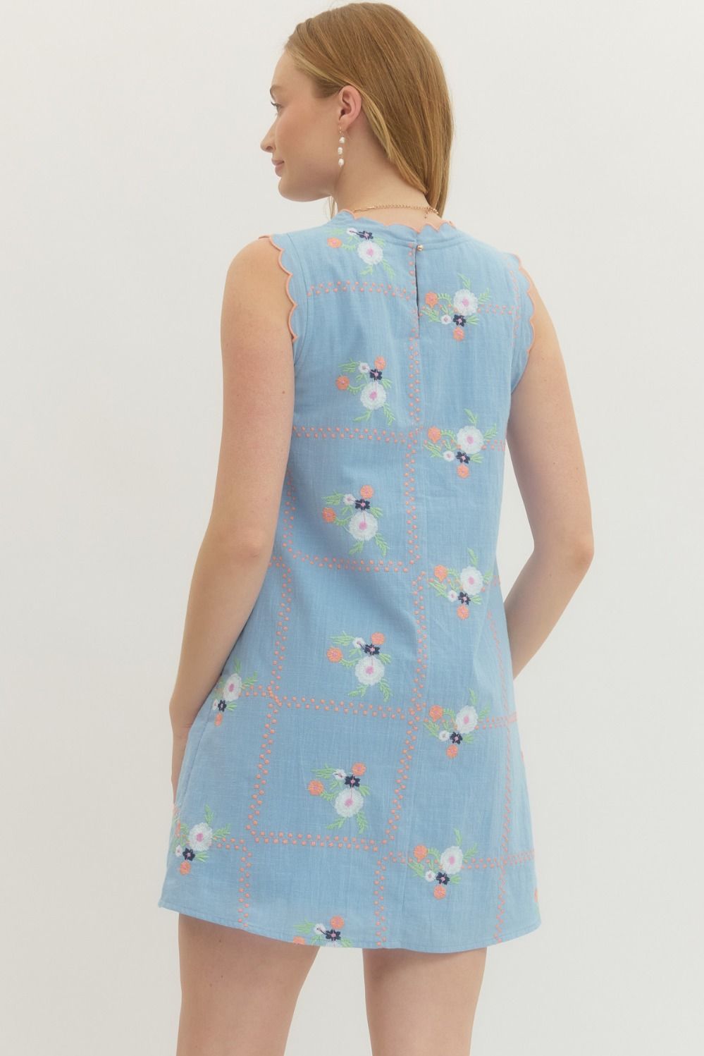 FLORAL CHAMBRAY EMBROIDERED SCALLOP DRESS