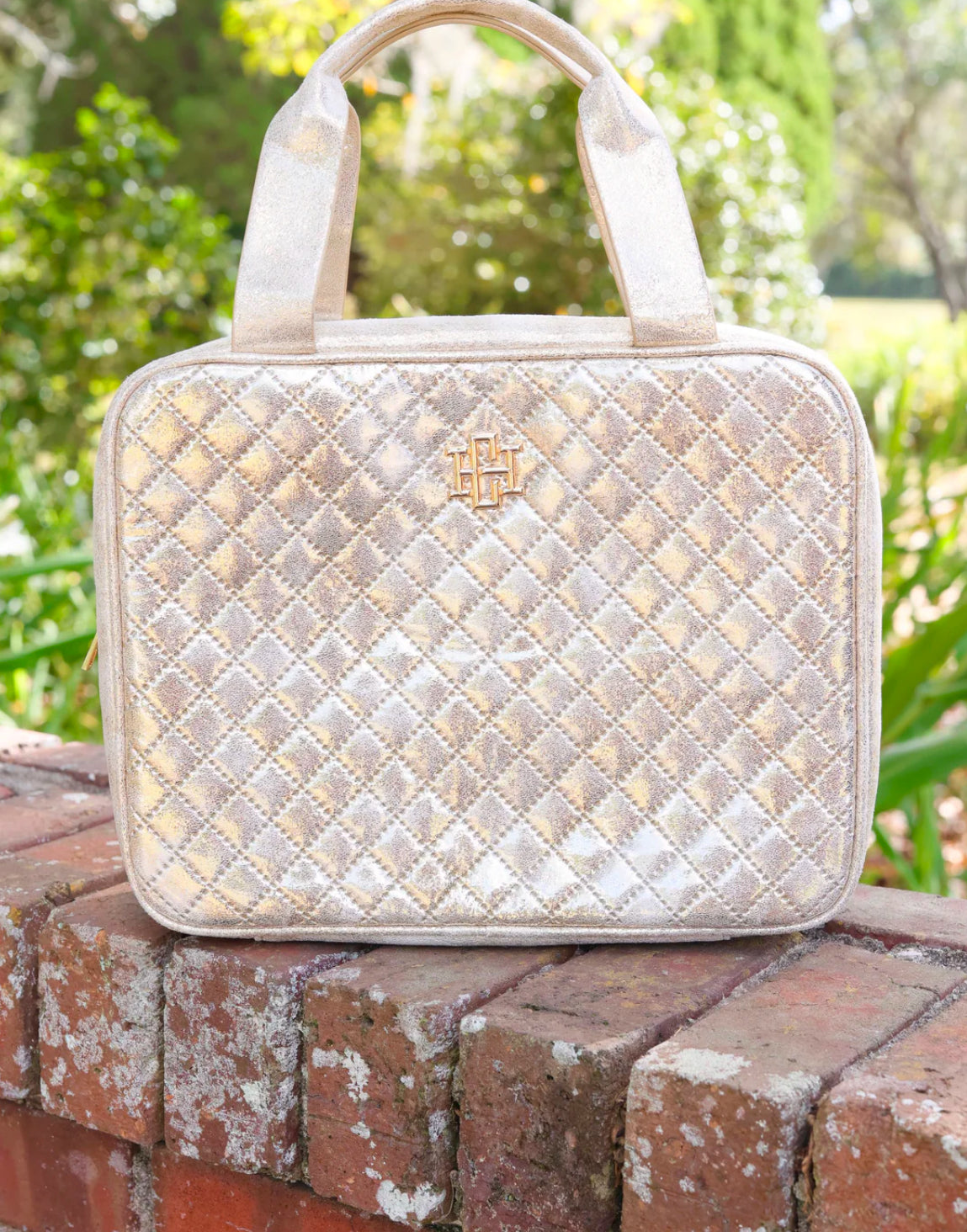 PUNTA CANA LARGE COSMETIC CASE