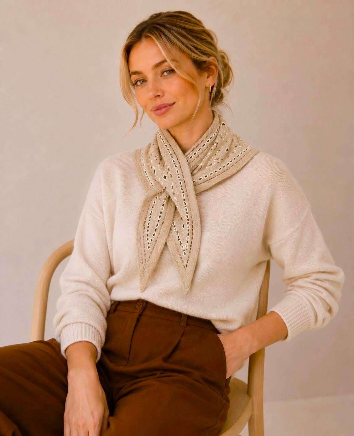 COZY KNIT BANDANA SCARF