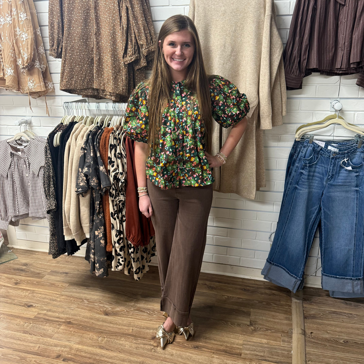 BROWN FLORAL PLEAT TOP