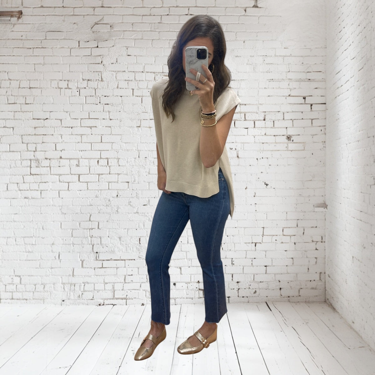 OATMEAL TURTLENECK SLVLESS HI LO SWEATER