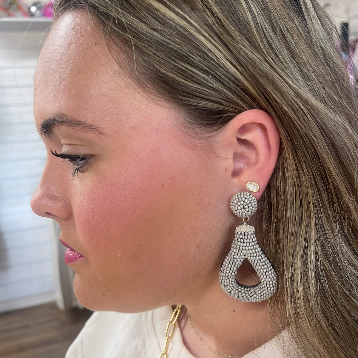 THE RAYNE EARRING
