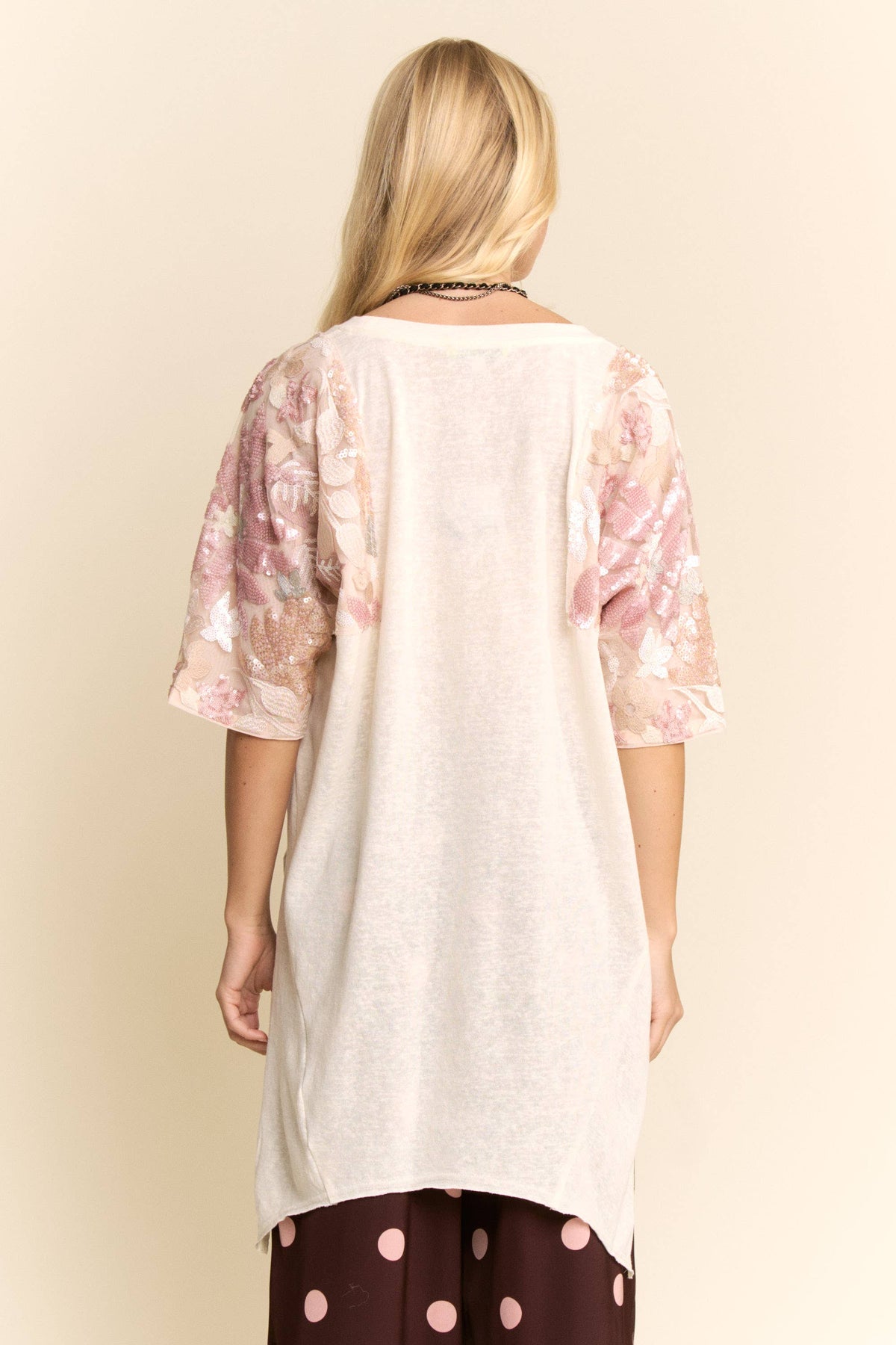 BLUSH BLOOM SEQUI SLV TUNIC TOP