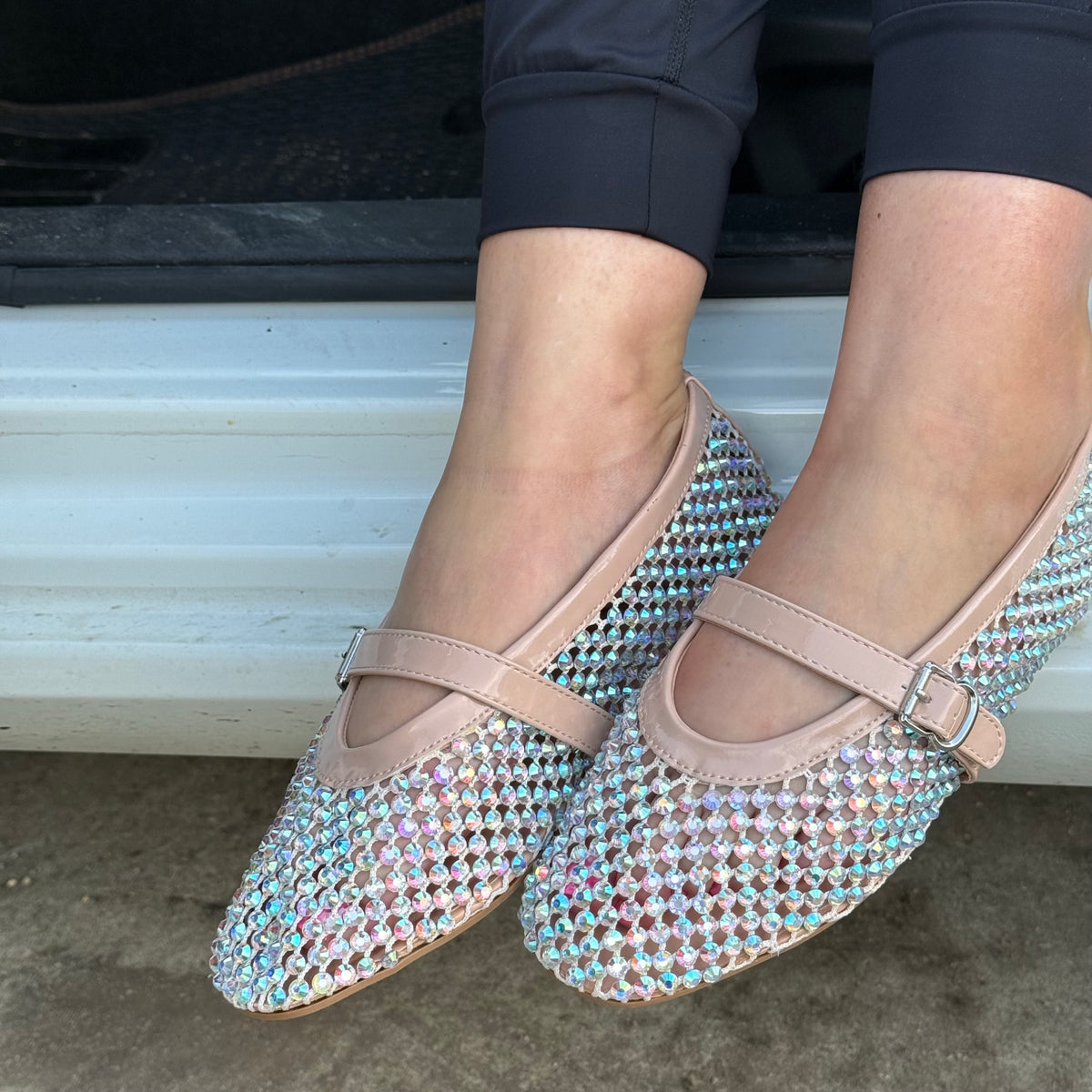 SEQUIN MESH FLAT