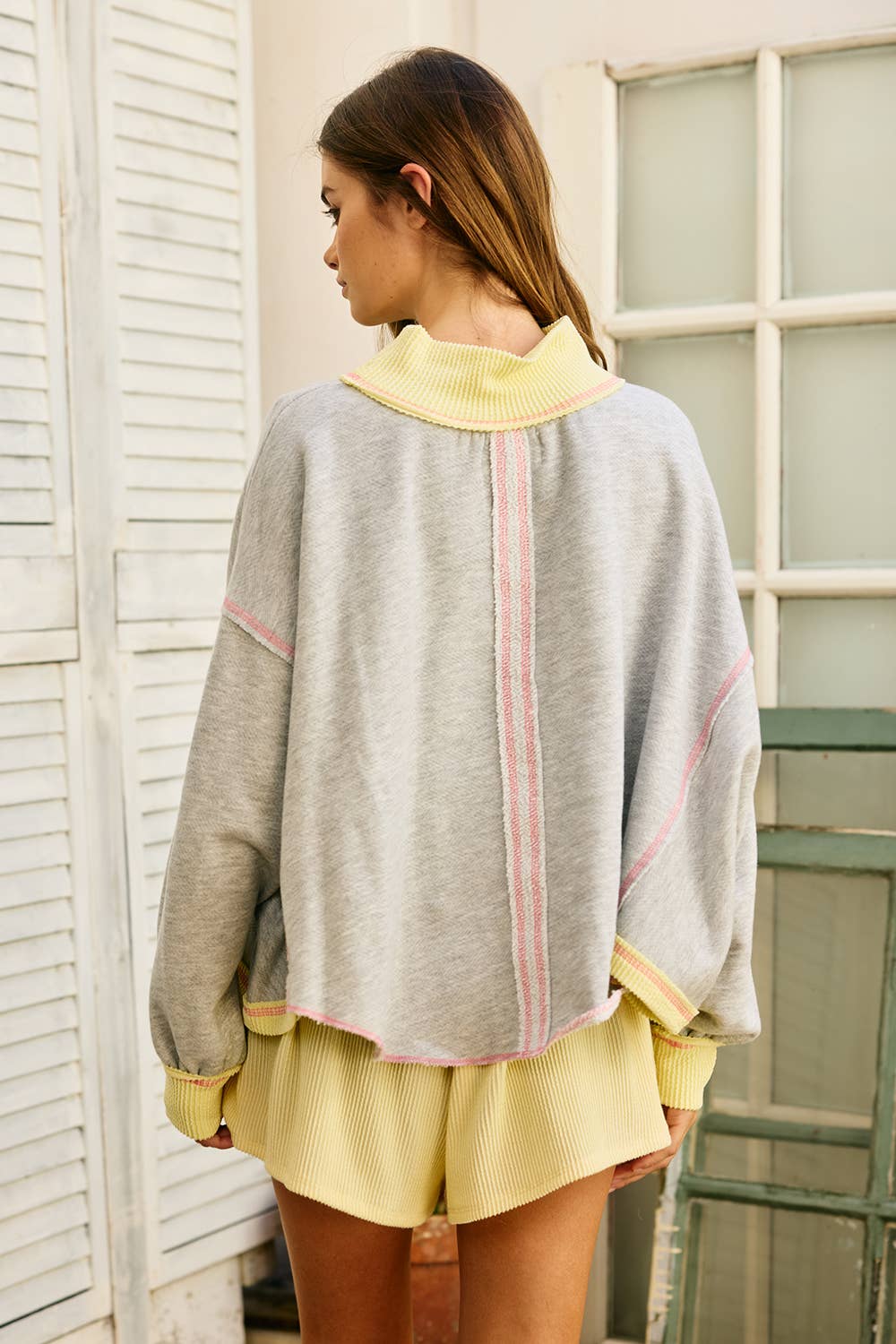 YELLOW RIBBED CAPE SWEATSHIRT