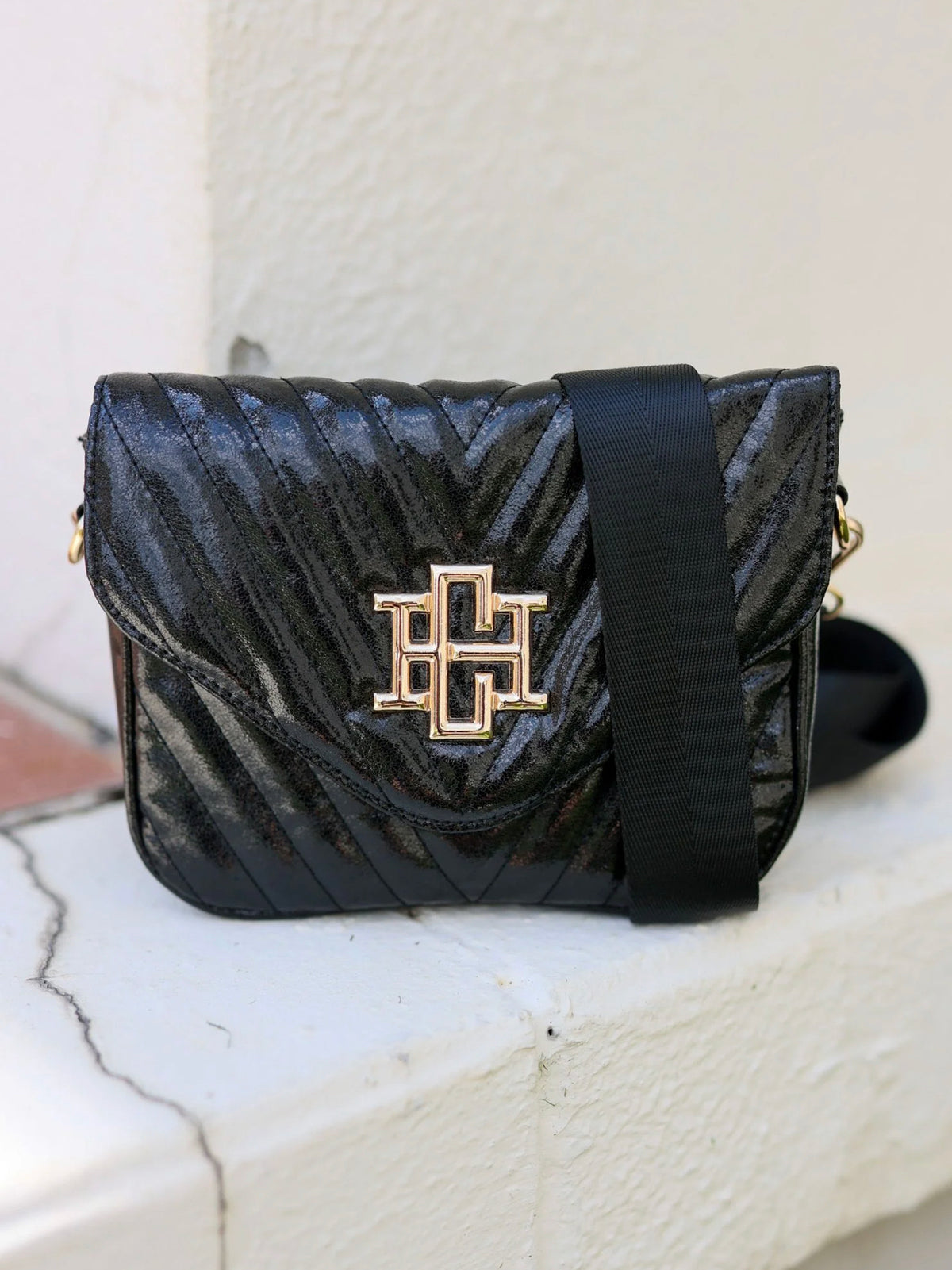 ANGELA BLACK SHIMMER QUILTED CROSSBODY