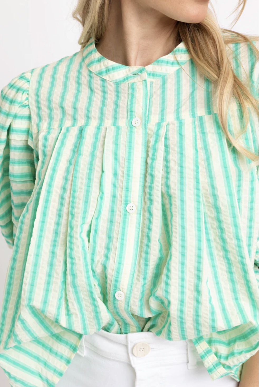 GREEN SEERSUCKER STIPE PLEATTOP