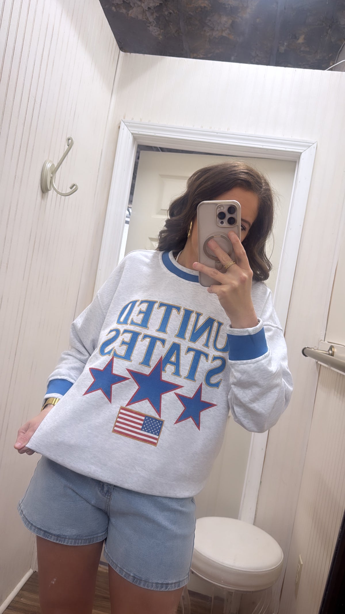 UNITED STATES GRAPHIC SWEATSHIRT