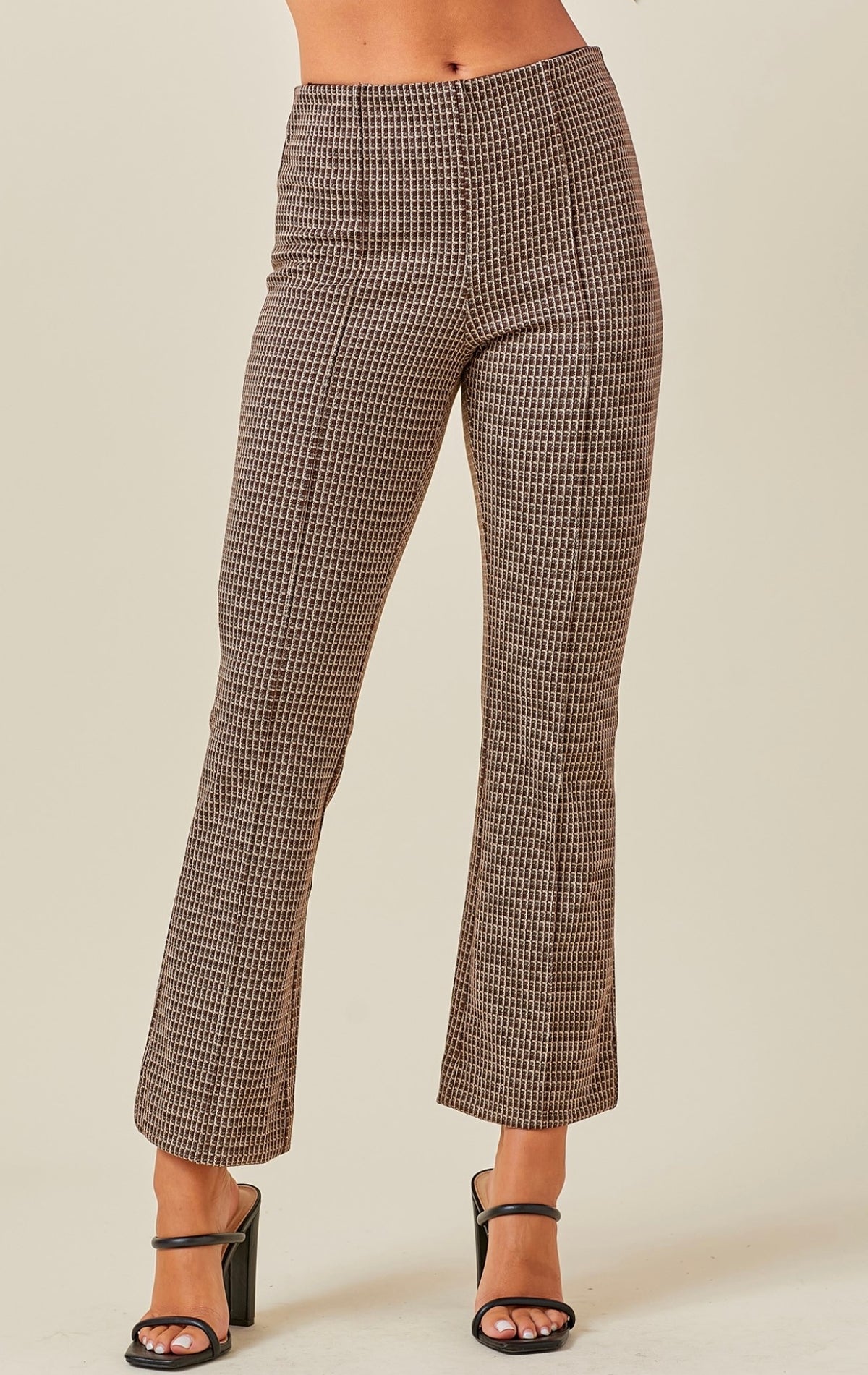 FIT AND FLARE CHECKERED PANTS