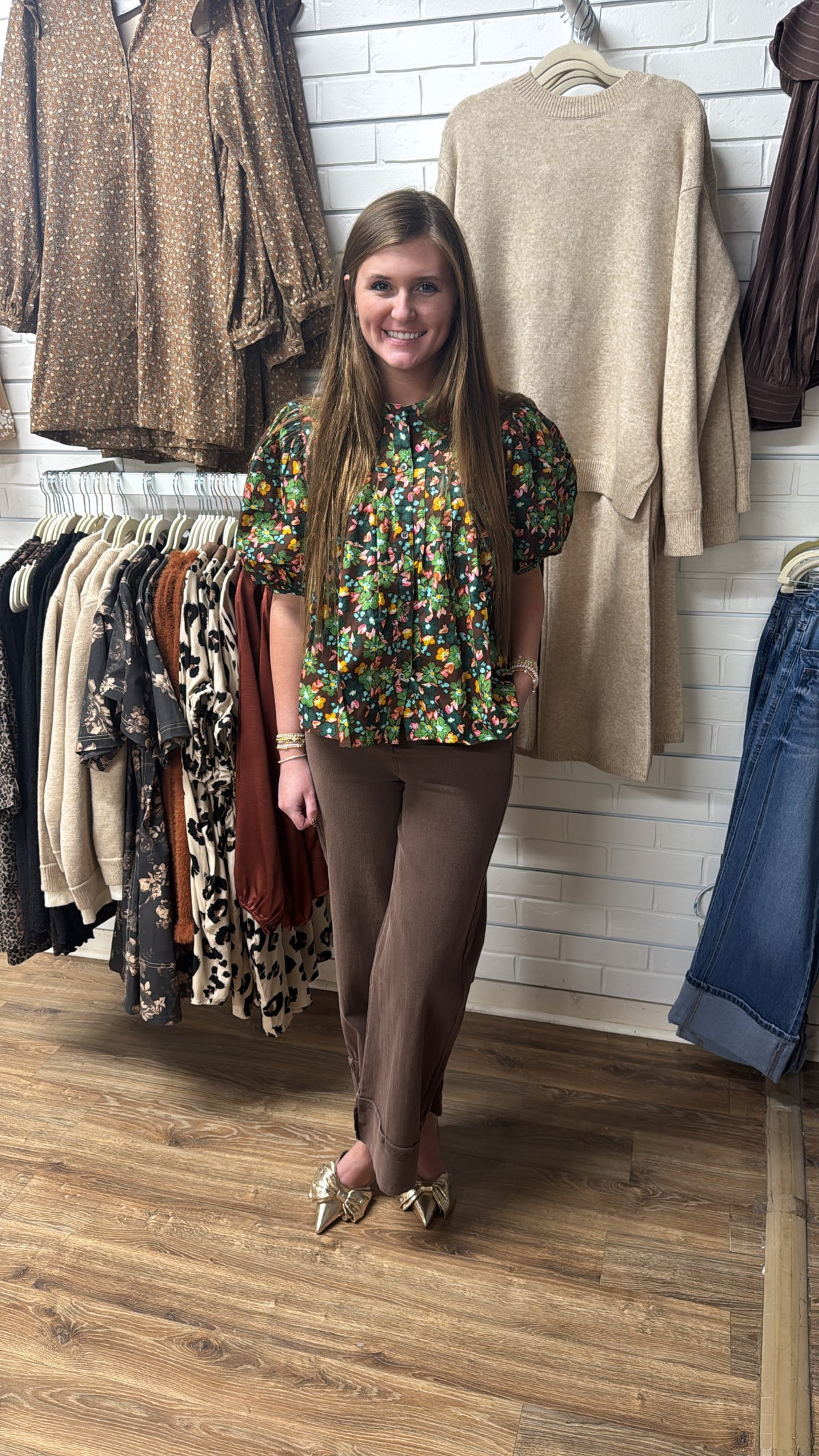 BROWN FLORAL PLEAT TOP