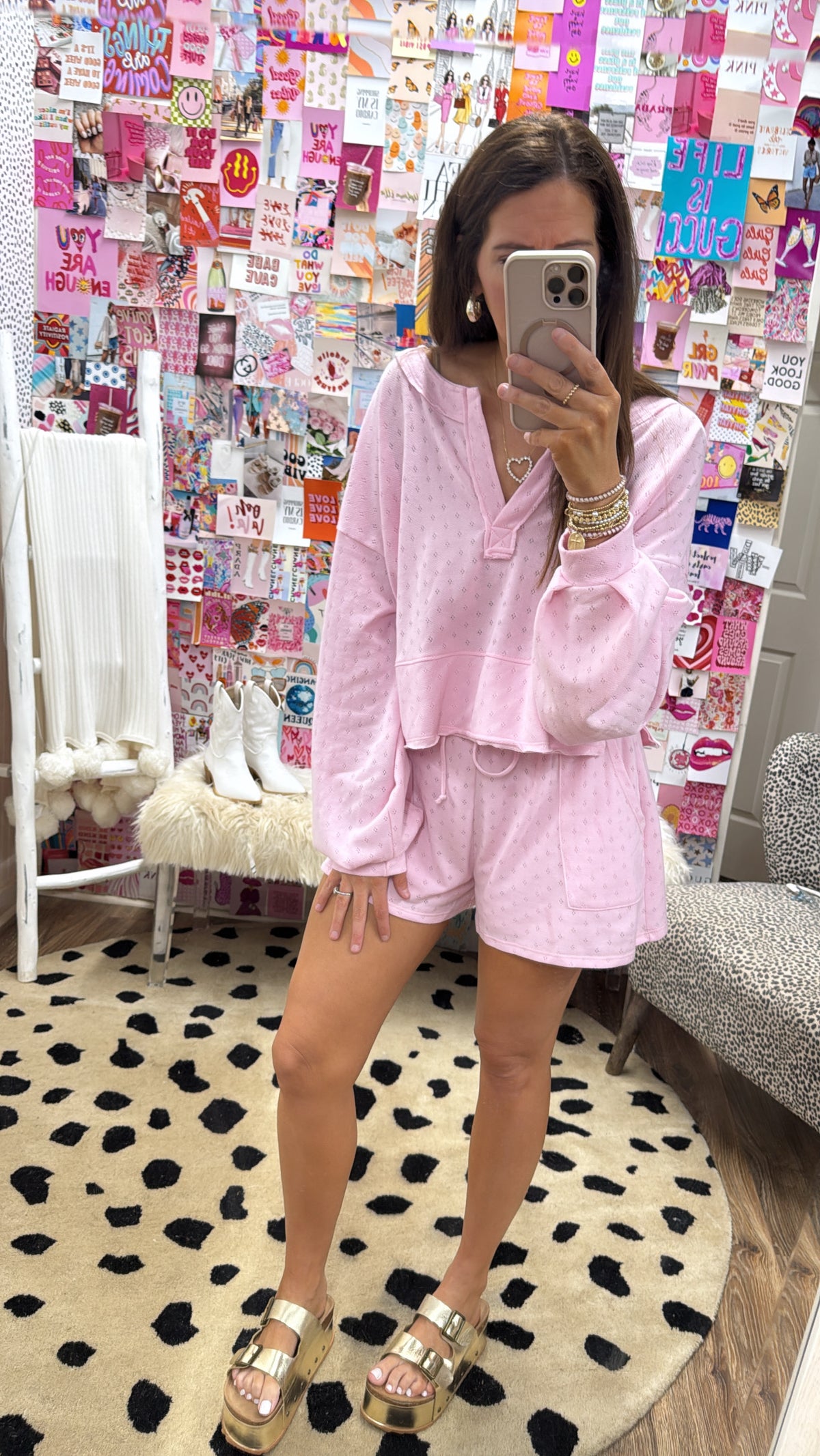 PINK DRAWSTRAW SHORTS WITH BIG POCKETS