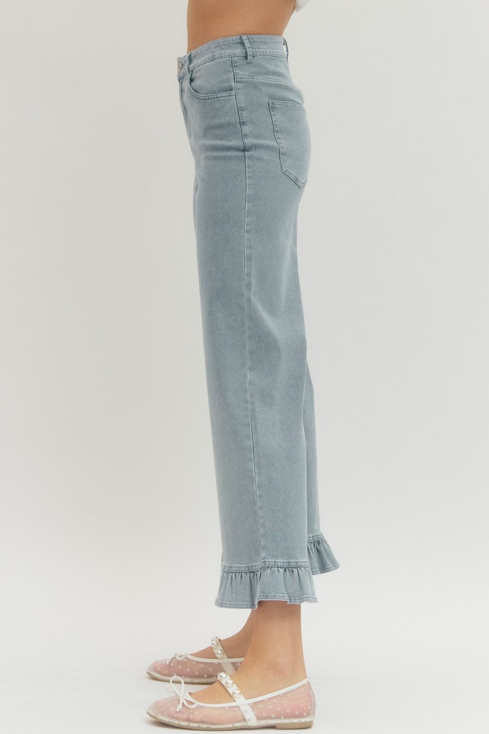 BLUE DENIM RUFFLE HEM JEAN