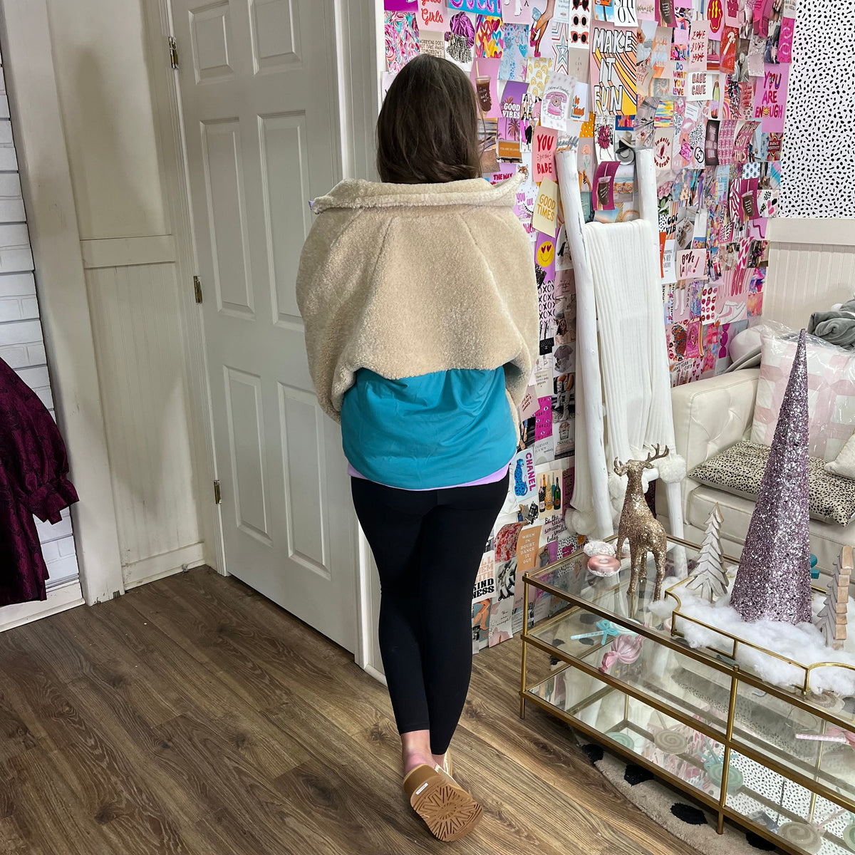 IVORY RETRO COLOR-BLOCK FLEECE JACKET