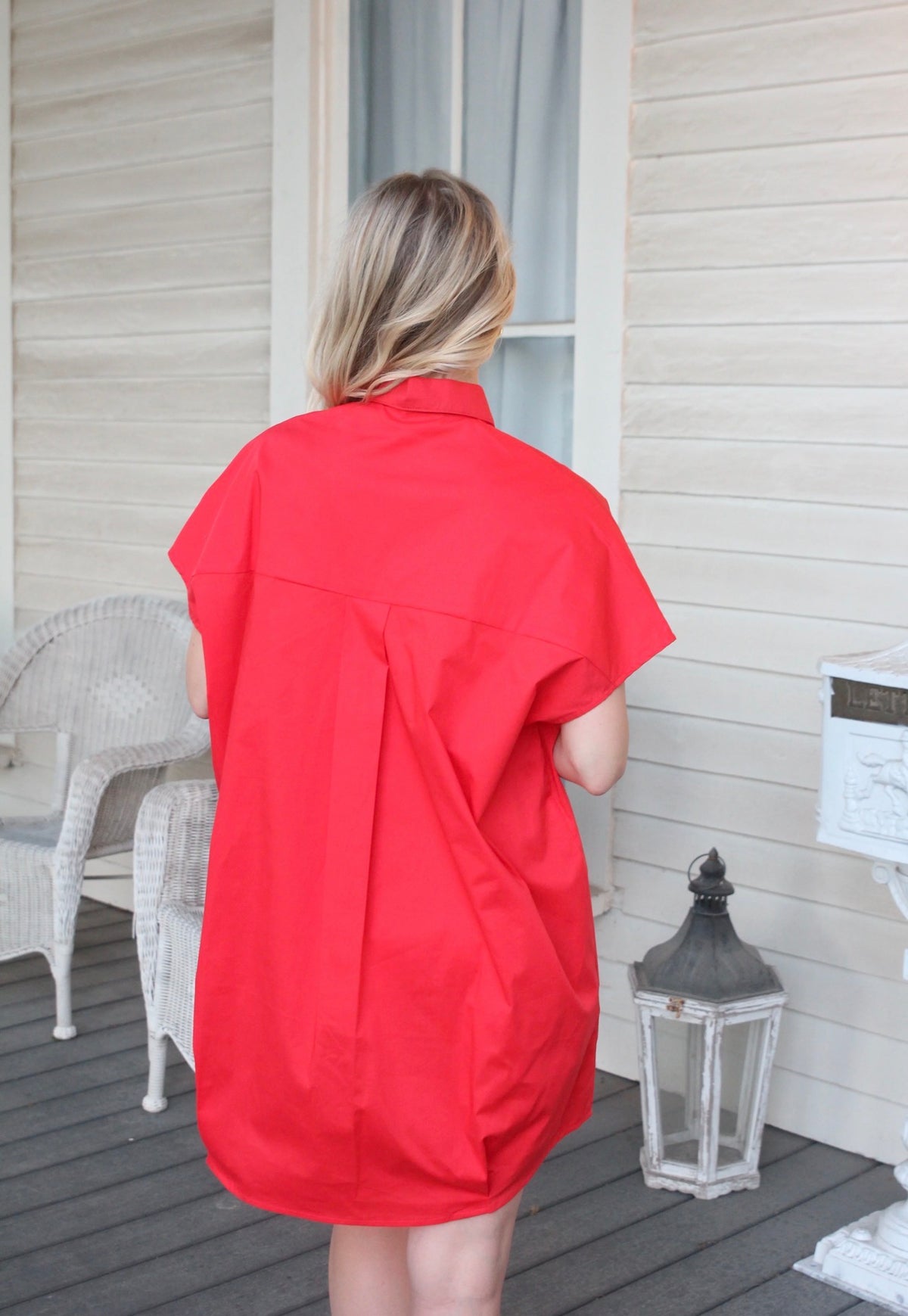 RED SIGNATURE POPLIN VNECK DRESS