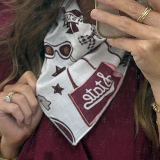 THE BULLDOG BANDANA