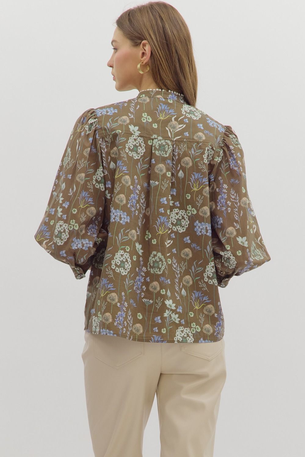 FLORAL CROCHET TRIM BUTTON TOP