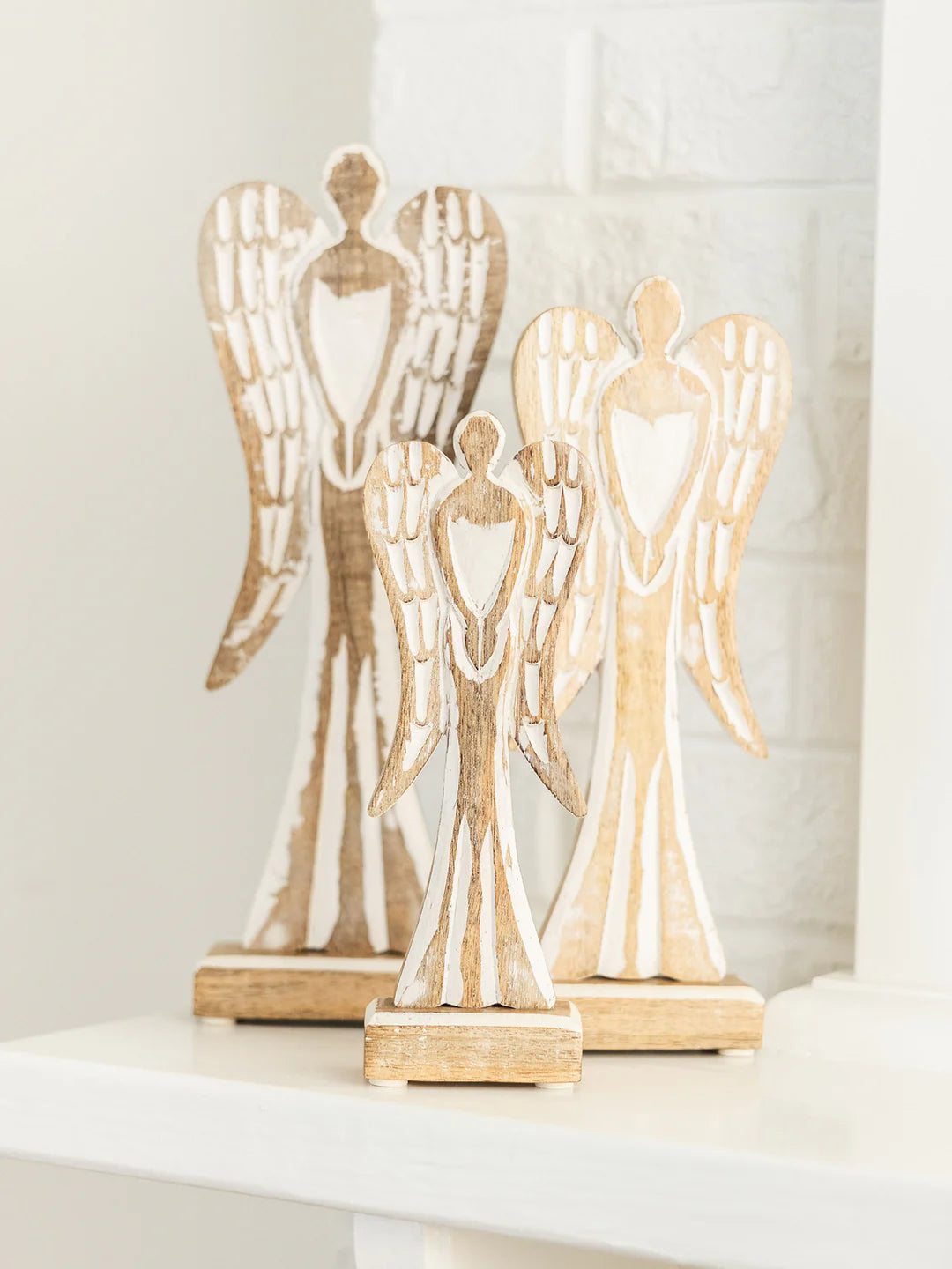 SMALL FEATHERED WOOD ANGEL