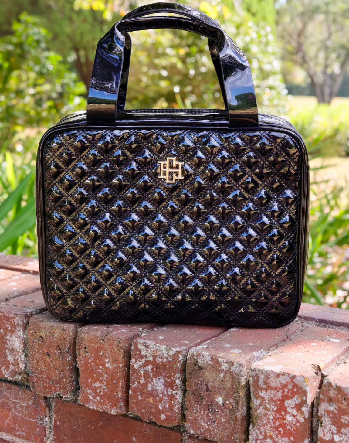PUNTA CANA LARGE COSMETIC CASE