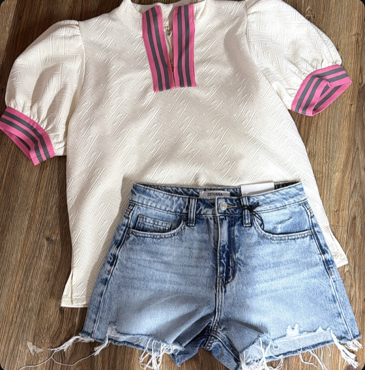 IVORY TEXTURE PINK STRIPE HALF ZIP TOP