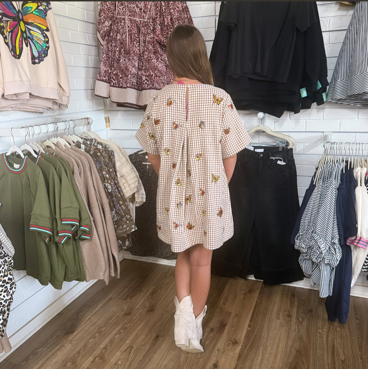 BROWN PLAID BUTTERFLY SHORT SLV DRESS