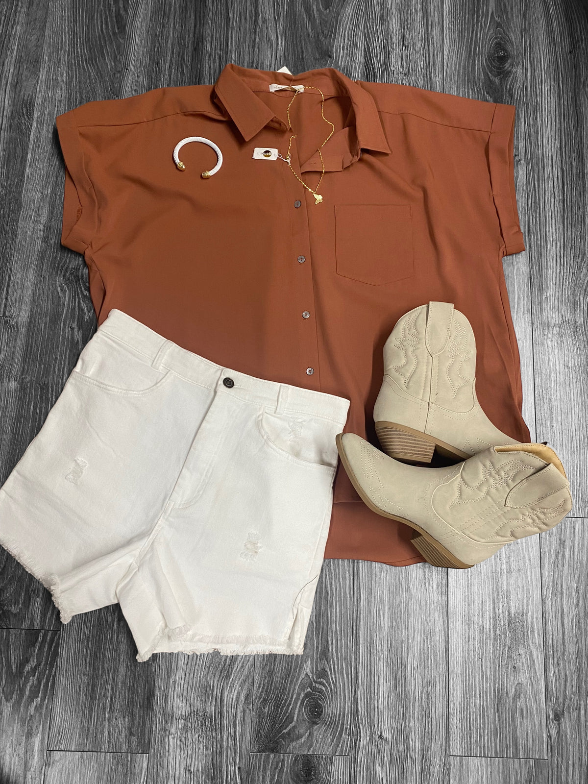 HOLLEY CLAY BUTTON TOP