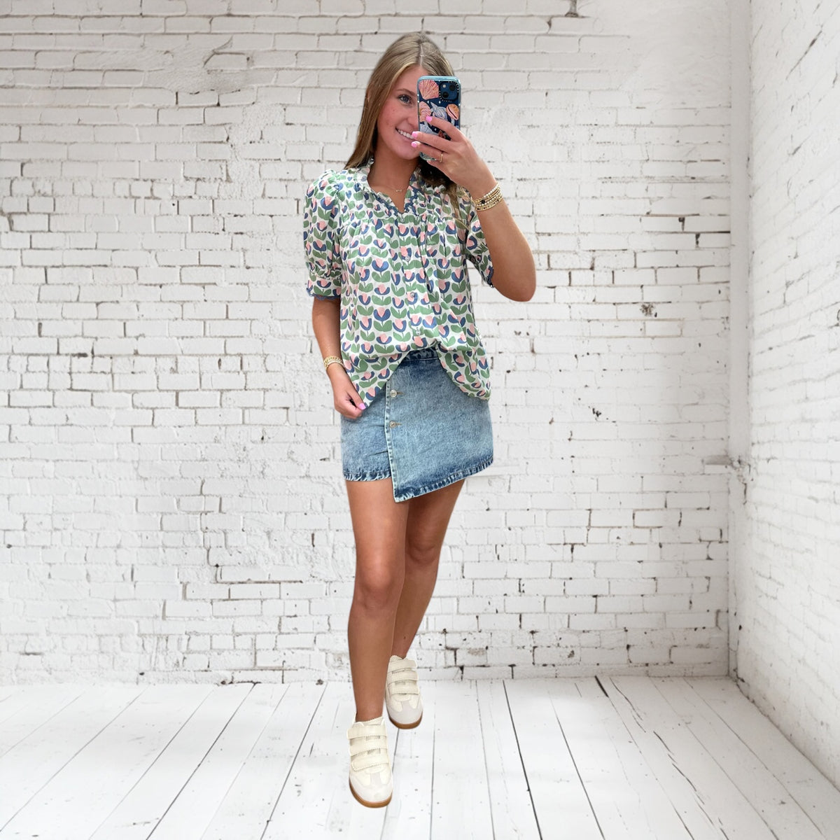 GREEN BLUE FLORAL PRINTED BUTTON TOP