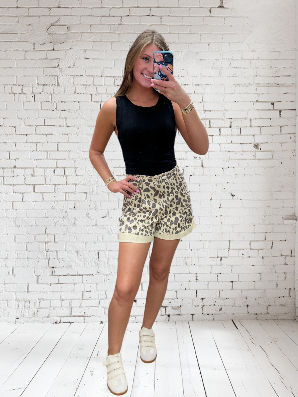 TAN LEOPARD ROLL UP HEM SHORTS