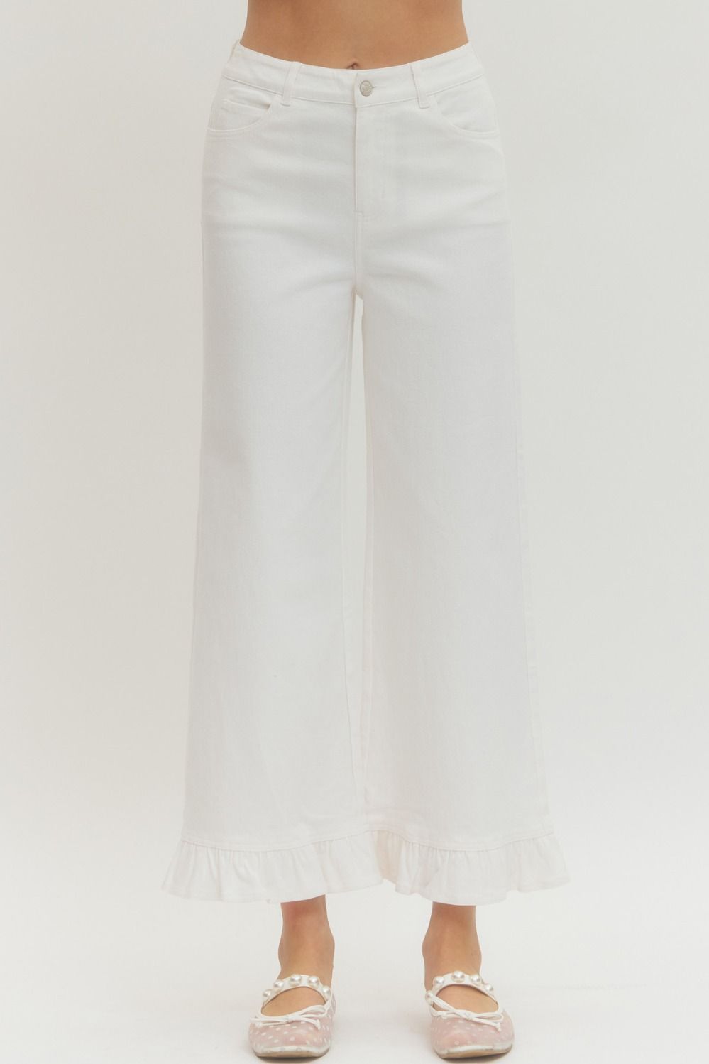 WHITE RUFFLE HEM DENIN