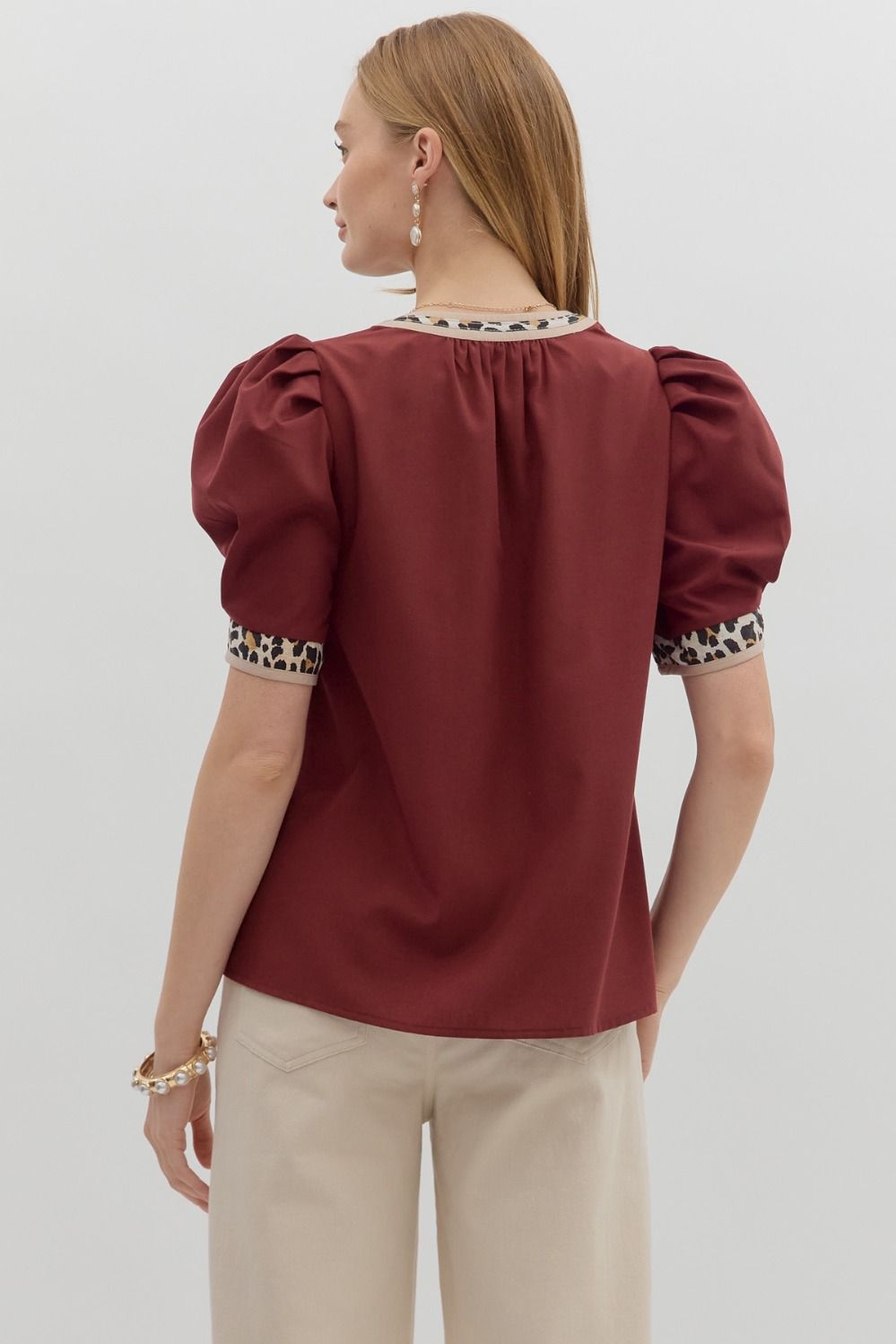 MERLOT LEOPARD ACCENT NECK