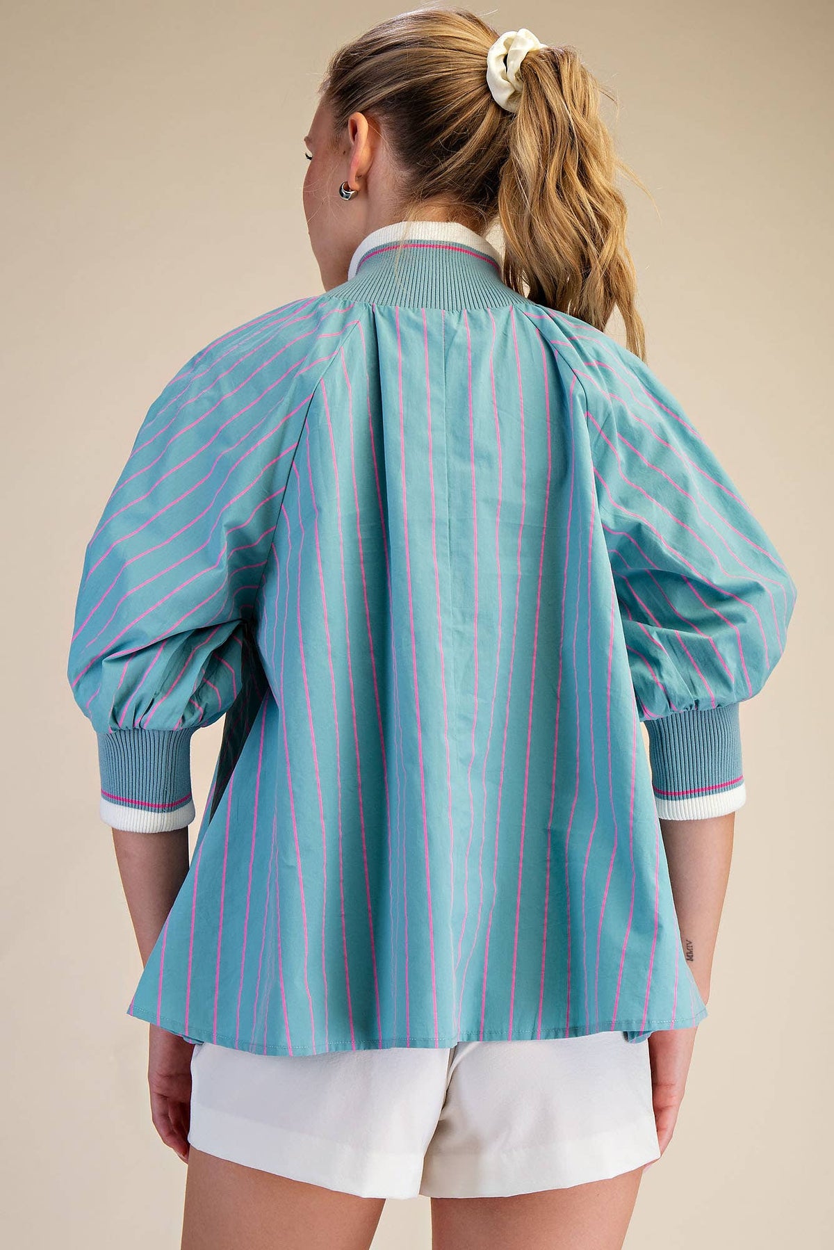 MINT MOCK NECK PUFF SLV TOP