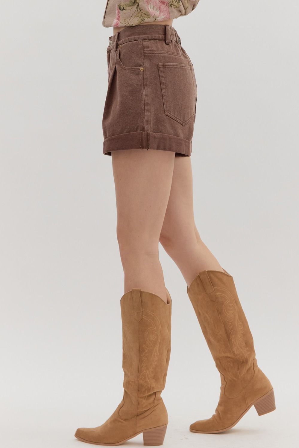 BROWN ROLL-UP HEM SHORTS