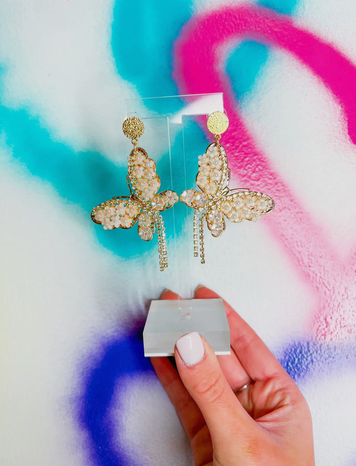 LIGHTWEIGHT BUTTERFLY DROPS