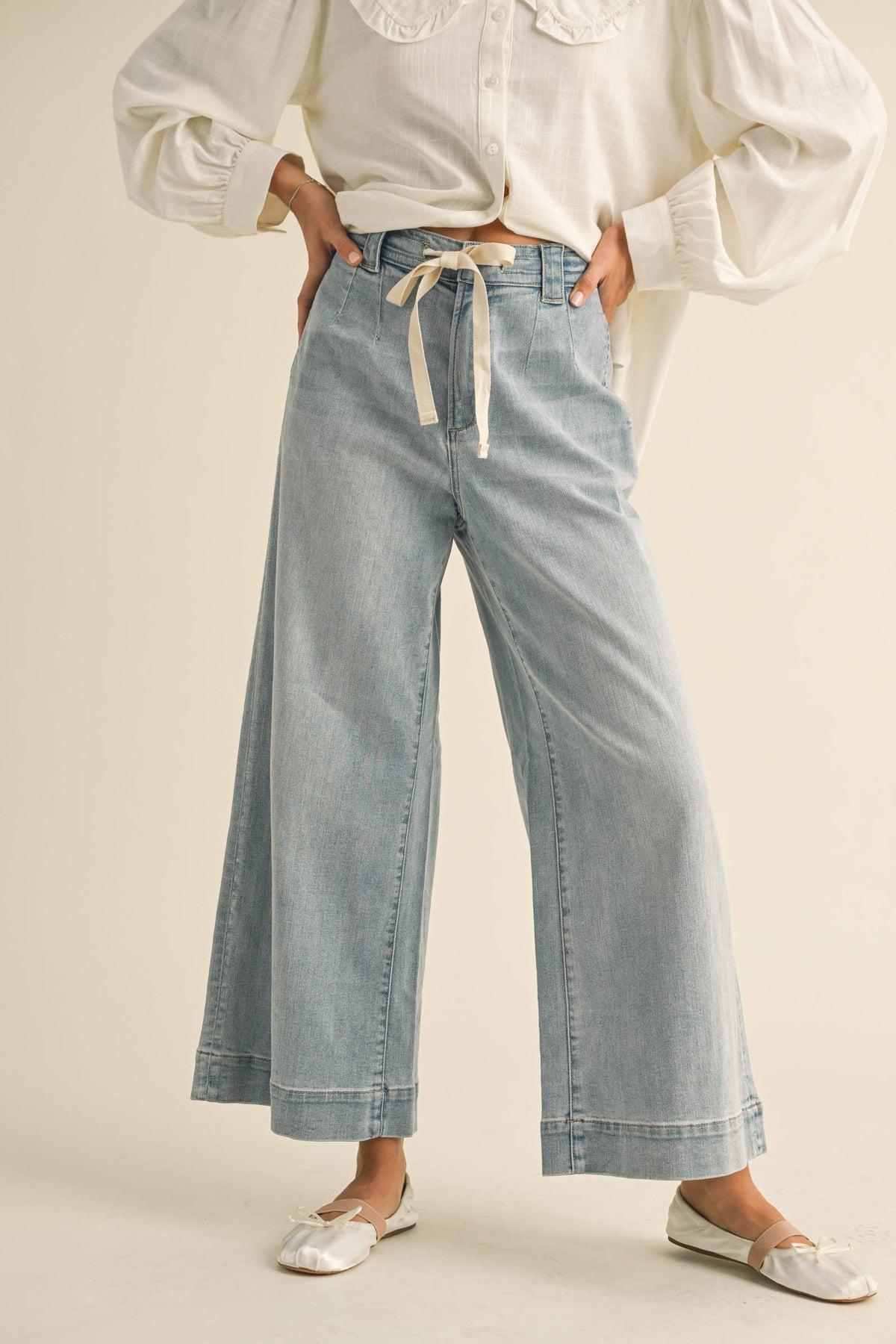 DENIM WASHED TIE FRONT