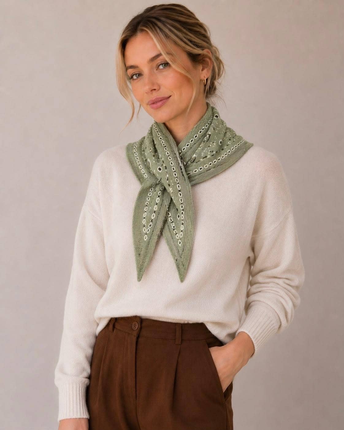COZY KNIT BANDANA SCARF