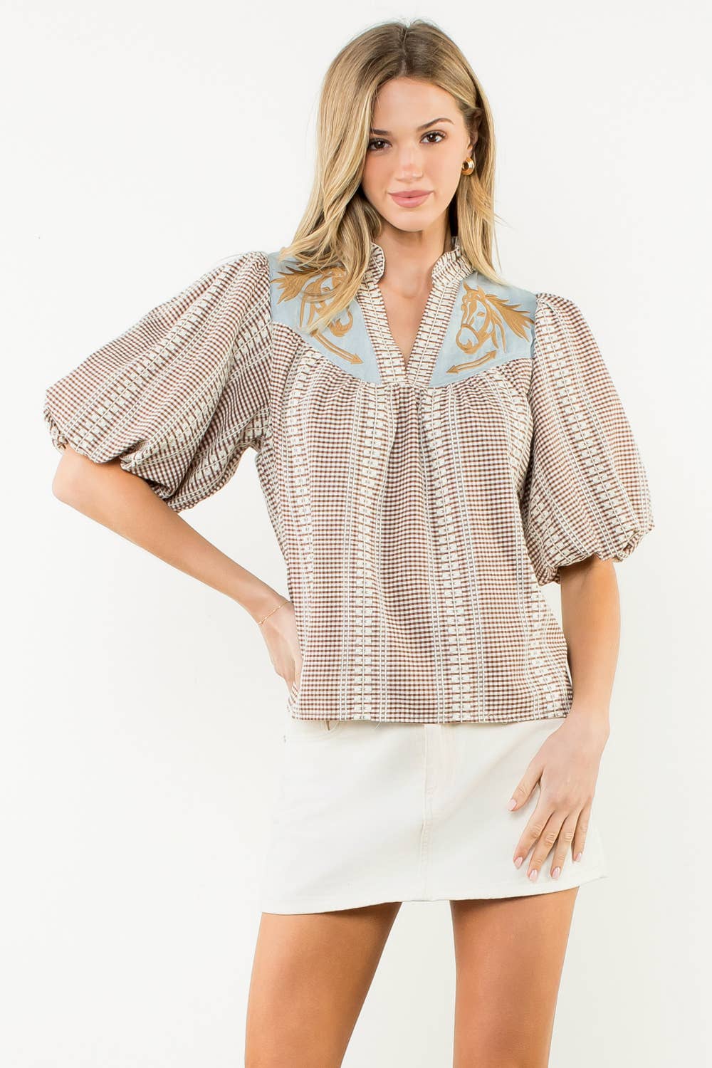 EMBROIDERED GINGHAM PUFF SLV TOP