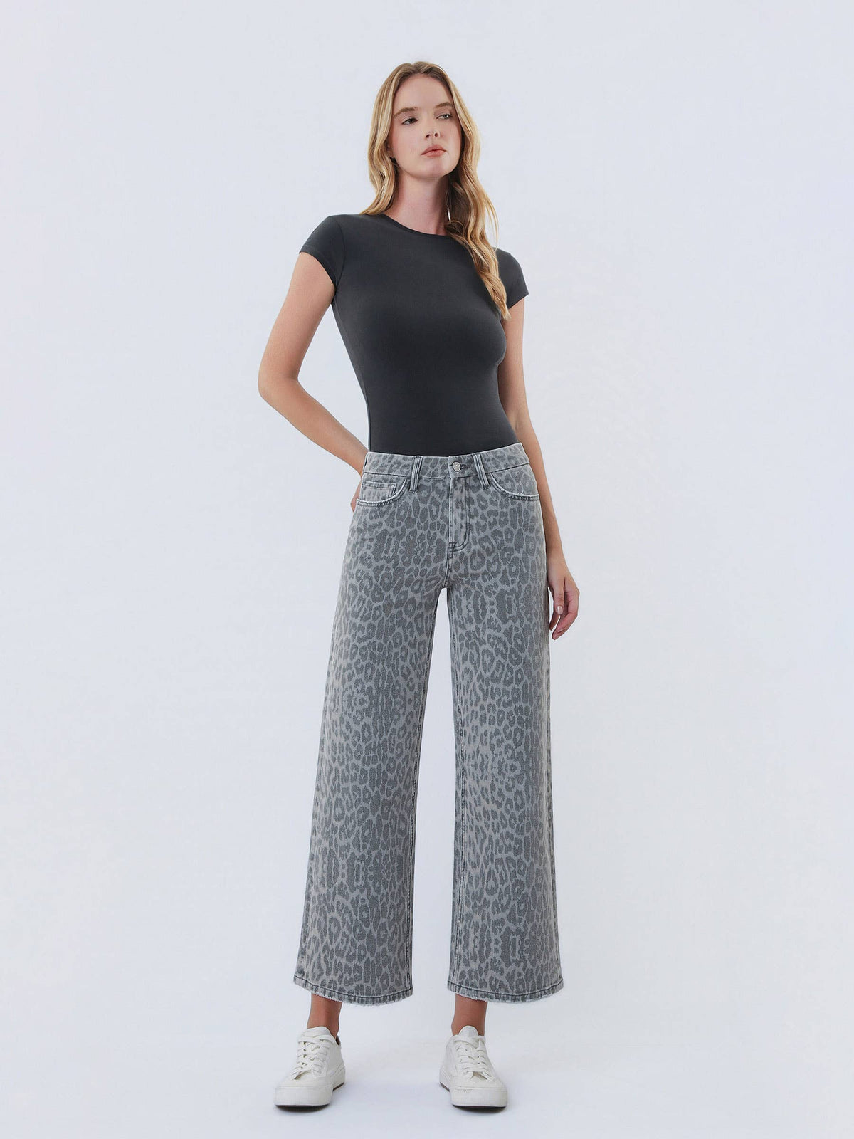 GREY LEOPARD CROP DENIM
